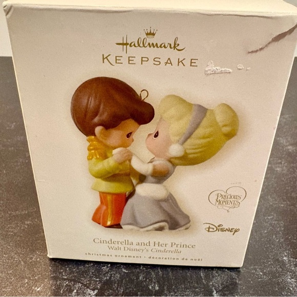 Precious Moments Cinderella and Prince Ornament - Picture 2 of 5